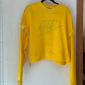 Nike Crop Sweatshirt